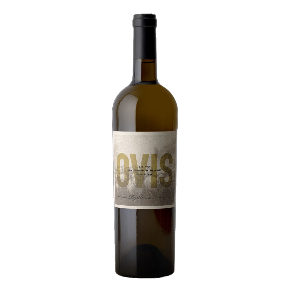 Bottle of 2021 OVIS Sauvignon Blanc Wine